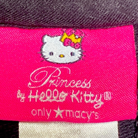 Girls Bundle Gap Kids Sweats The Children’s Place Shirt & Hello Kitty Sweatshirt - Picture 6 of 17